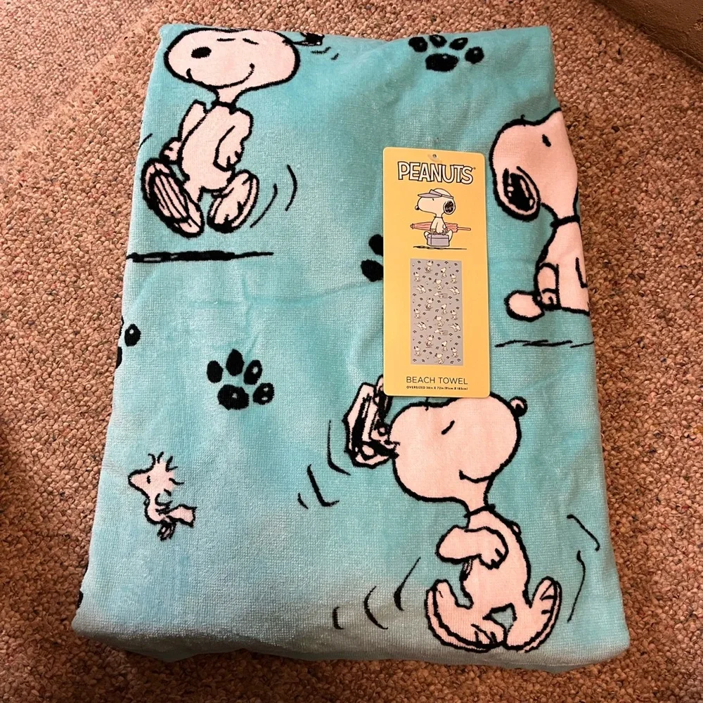 🆕 Snoopy Peanuts Oversized Beach Towel